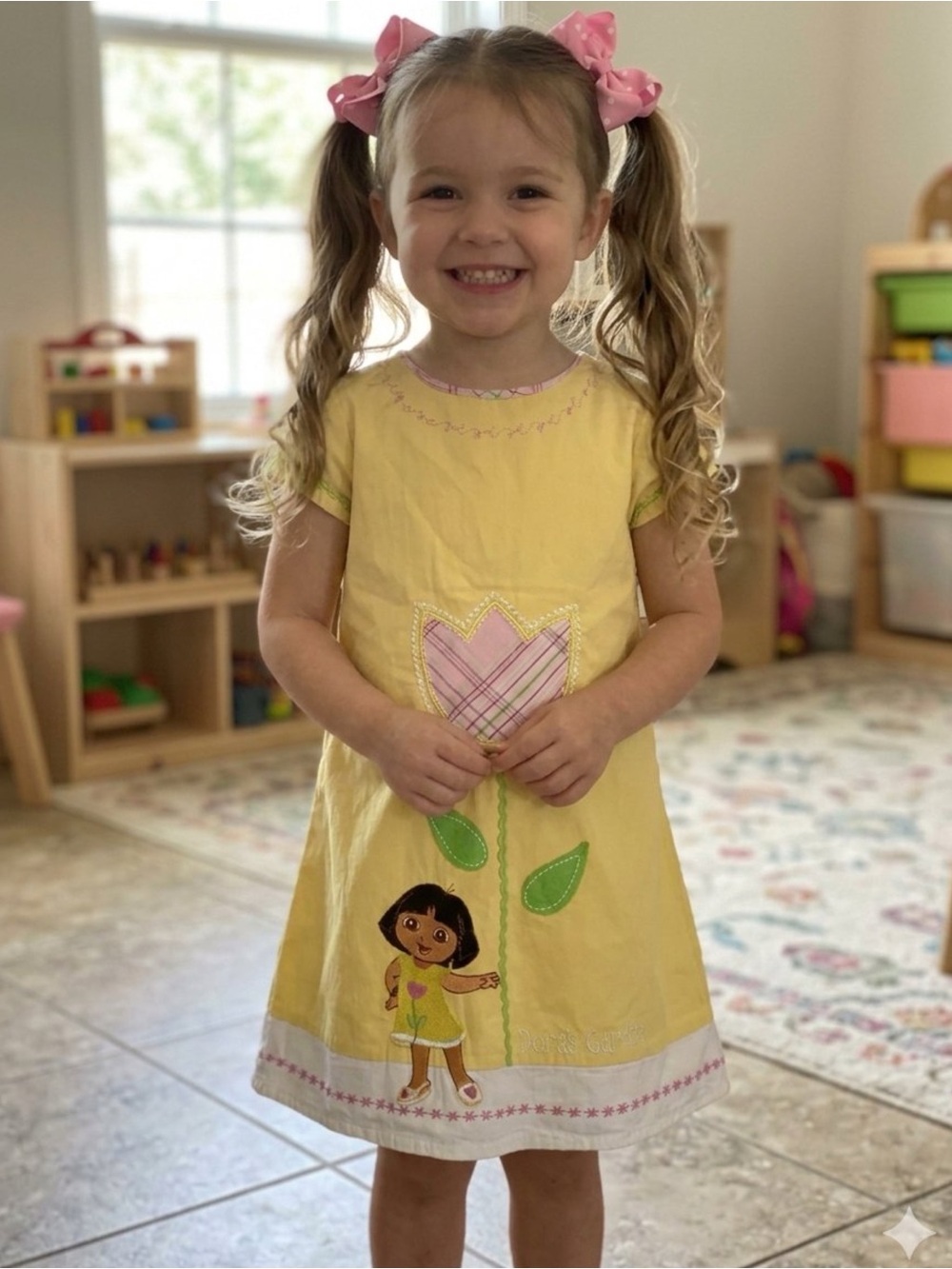 Vtg 2000s Nick Jr Dora’s Garden Embroidered Yellow Tulip Y2K Dress Size 4